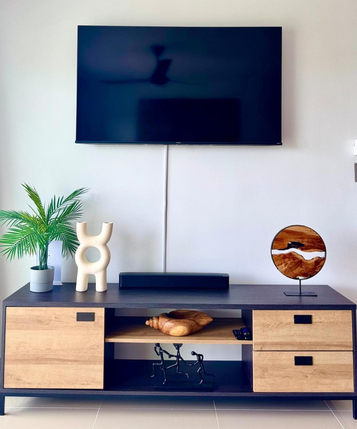 Palm Vibe - Downtown Apartment